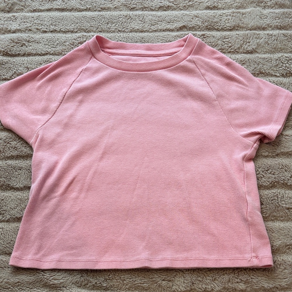 Pink cropped aerie shirt (size M)